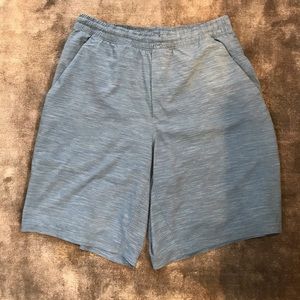 Lululemon 9” pacebreaker short